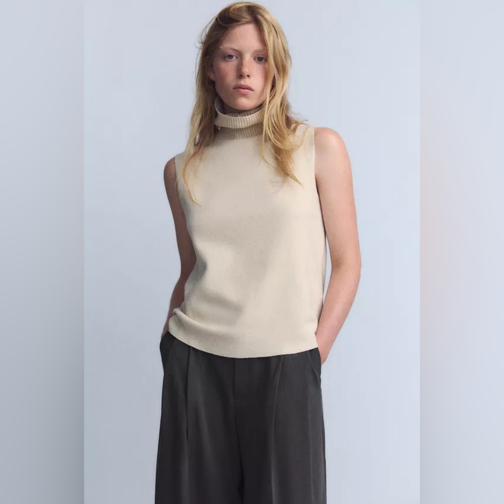 Zara turtleneck sleeveless sweater